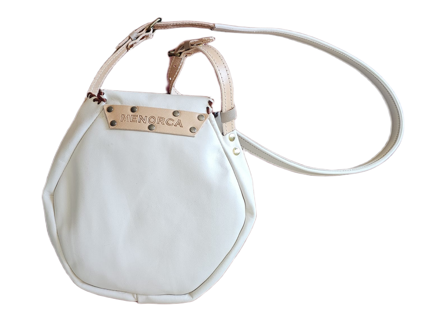 Bolso de cuero hecho a mano y por encargo